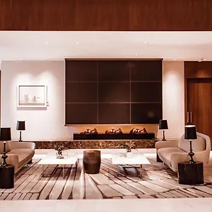 https://hilton-rotterdam.amsterdamhotelsnl.com
