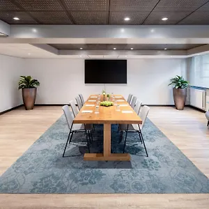 https://nh-amsterdam-schiphol-airport.thehaguehotels.net