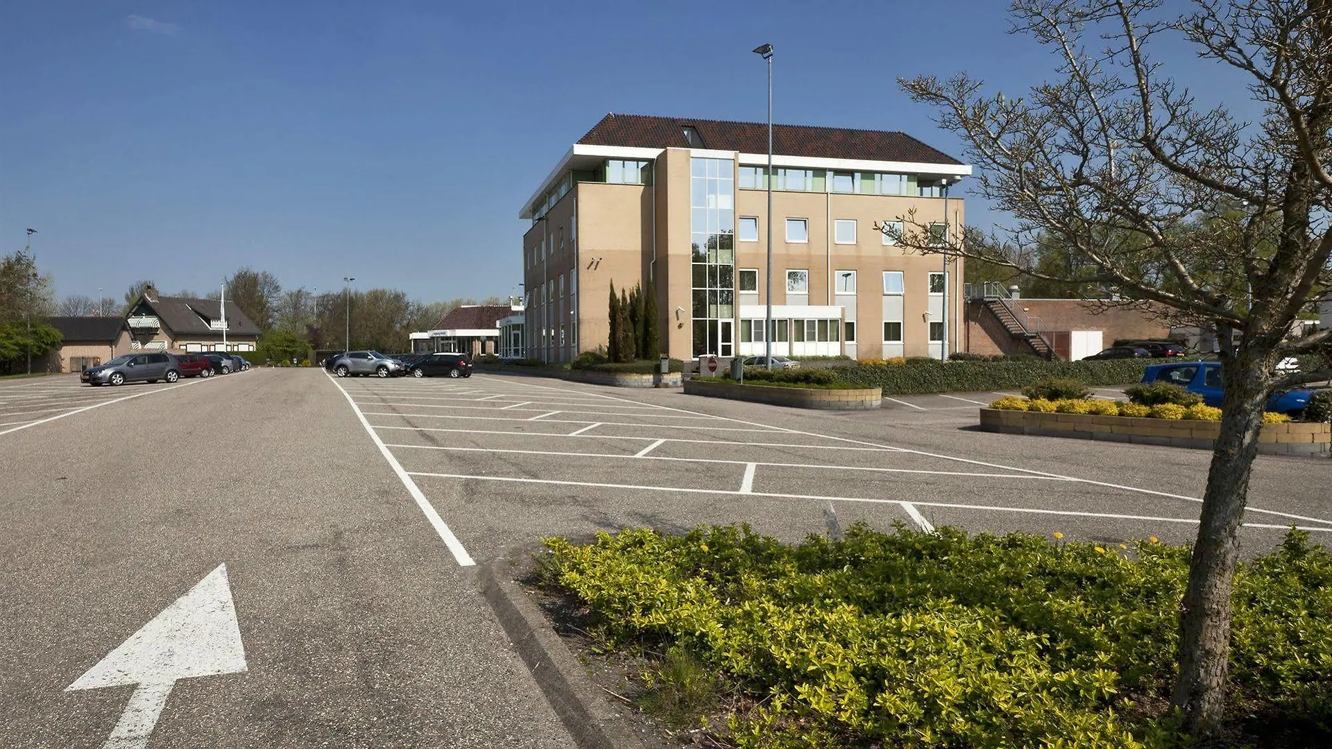 Hotel De Zoete Inval Haarlemmerliede 4*,